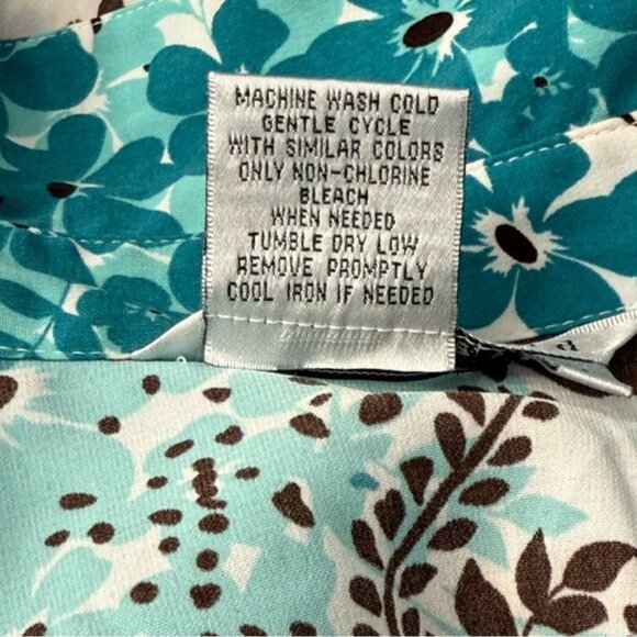 Fred David Women's 3/4 Notched Sleeves, Front Button, Floral Blouse, Aqua/Black - Picture 3 of 6